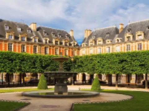 Hotel le Chat Noir Hotels in Paris