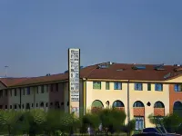 Hotel Le Sorgenti فنادق في گاتسو، ونتو