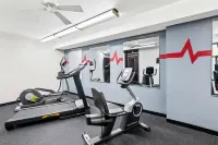 SureStay Plus Hotel by Best Western Lubbock Medical Center - Gym