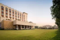 Jasraj Palace Yavatmal Hotel, a Member of Radisson Individuals Hotels near Maiya Rani Play Station