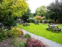 Harewood End Inn Hotels in Much Birch