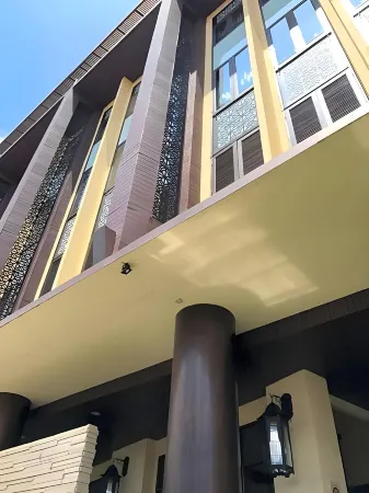 德柴克羅尼爾酒店及水療