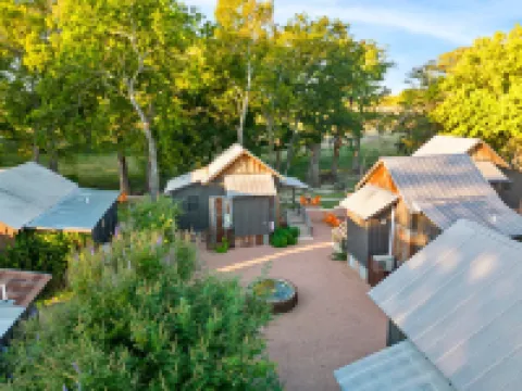 Camp Comfort Hotels in Comfort