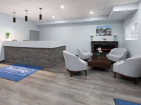 Travelodge by Wyndham Cochrane Hotels in Cochrane District