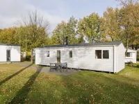 Well Furnished Chalet with Wifi, Near the Hunebedcentrum Hotels near D27