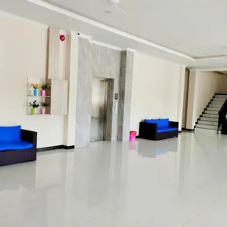 Palm Bajo Hotel