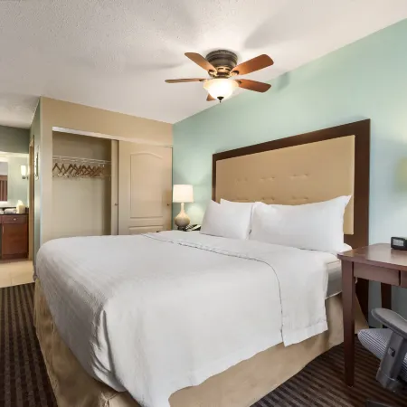 Homewood Suites by Hilton Columbus - Hilliard