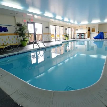Fairfield Inn & Suites Bowling Green