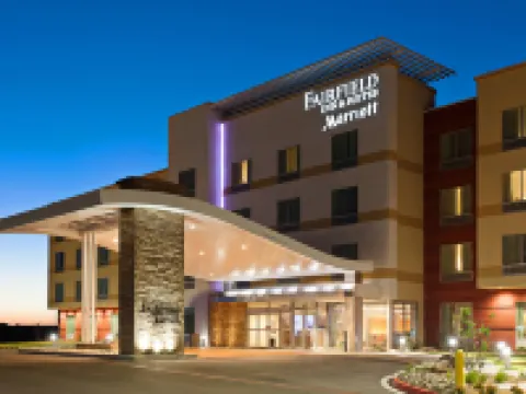 แฟร์ฟิลด์ อินน์แอนด์สวีทส์ บายแมริออท ตูกุมการิ โรงแรมในตูกุมการิ