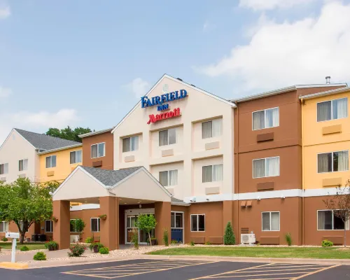 Fairfield Inn & Suites Quincy Hotels in Quincy