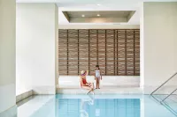 The Ritz-Carlton, Toronto - Luxury