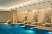 The Ritz-Carlton, Vienna - Pool