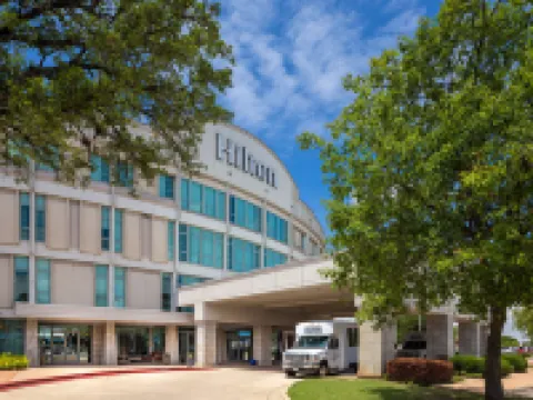 ヒルトン オースティン エアポート オースティンのホテル