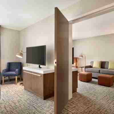 Hilton Garden Inn Dubuque Downtown Rooms