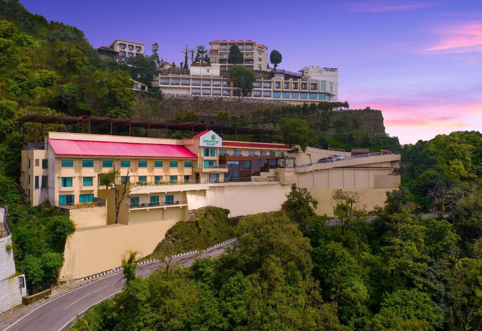 hotel overview picture