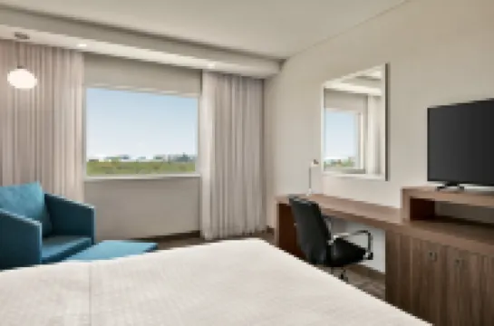 蒙特雷-阿波達卡希爾頓歡朋飯店