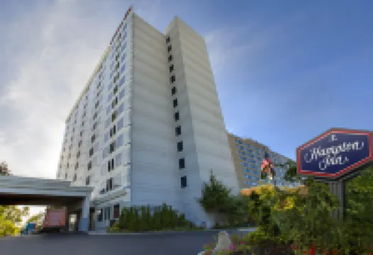 Hampton Inn NY-JFK Hotels near JFK Air Train