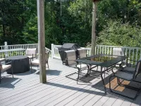 “Whole Home Near Roanoke • Ideal 10+ Night Stay - VT, Hollins Liberty Graduation Hotels in Botetourt County