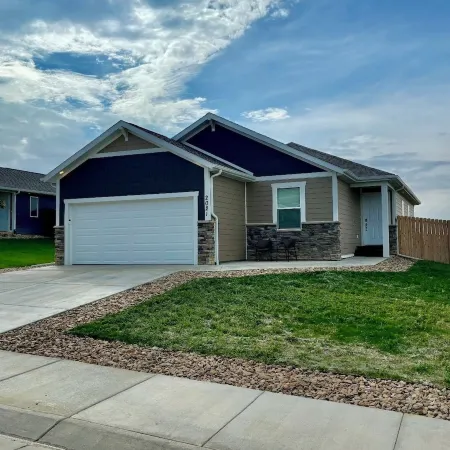 Convenient to Everything, Spacious, Family Friendly Vacation Home