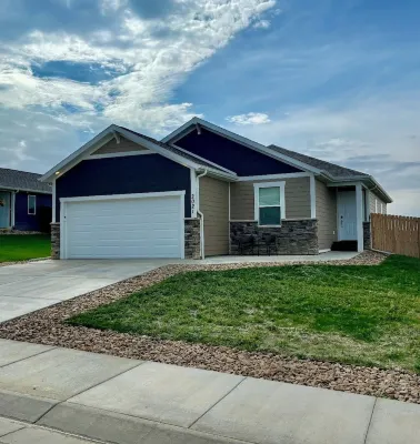 Convenient to Everything, Spacious, Family Friendly Vacation Home