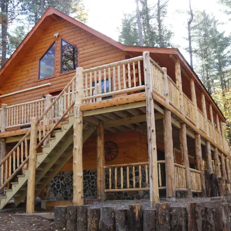 Adirondack Retreat w/ Hot Tub + Outdoor Firepit