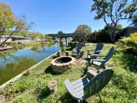🏖️Perfect Summer Waterfront Retreat,🏖️ MINUTES to BEACHES, 💦PRIVATE POOL - 4-Star