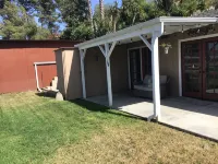 Ranch Style free standing 1 bedroom home with its own yard and view Hotel a Orange