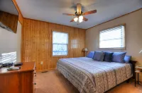 Spacious home…Hot Tub…game room…Pet Friendly..WIFI