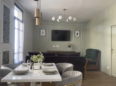 Appartement de Luxe Dans le Centre Historique
