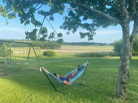 Charmante Maison de Campagne Paisible Avec Vues Magnifiques et Belle Piscine