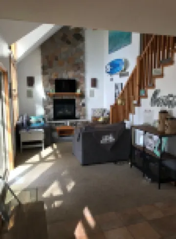 East Twin Lake House - Kayak, SUP - 2 Minutes to town