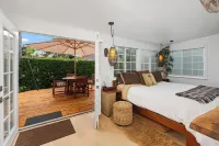 Plantation Beach Cottage - Historic Encinitas Walking District - 4-Star