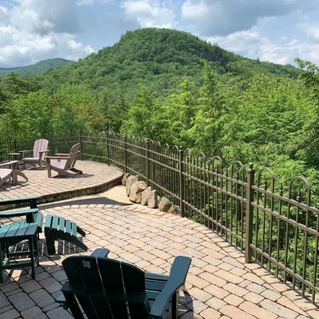 Elegant Vacation Home in picturesque Jackson NH perfect for reunions, gatherings