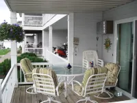 Waterfront Condo steps from the Mississippi River