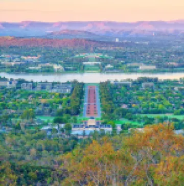 Four-bedroom house with city view in Central Canberra