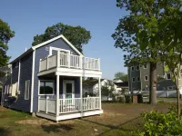 The Loft at Oakland Beach Ask About Off-season Discounts 5 min from Airport. 워윅 호텔