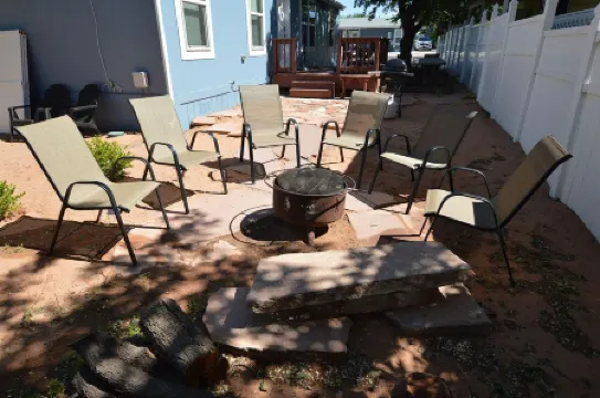 B&D's Lazy Lizard 15 min to Horseshoe Bend, Antleope Canyon and Lake Powell