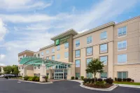 Holiday Inn & Suites SAVANNAH AIRPORT - POOLER by IHG