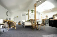 Penthouse in historic brothel, drenched in sunlight!