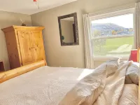 New! Ideal location! Walk to Town! Family Fun! Mountain/Park Views! Pet Friendly - 4-Star