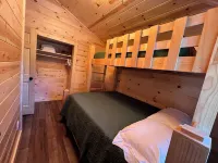 Miners Cabin - Pictured Rocks Lodging Hotels in Munising Township
