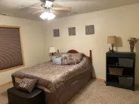 Cozy Cabin get away - walking distant to beach