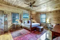 Cozy Mountain View Chalet