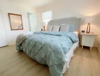 DOG FRIENDLY - Second Row ...Ruff Life beach cottage. - de playa