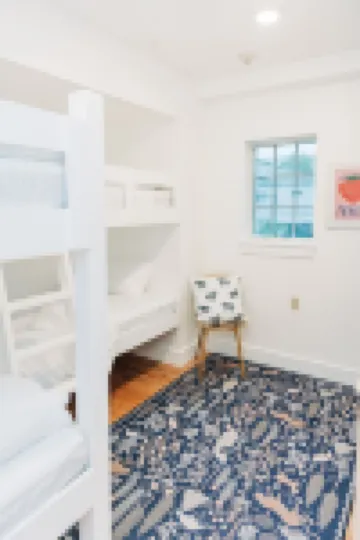 Beautiful 3-Bed 2.5 bath in downtown Freeport
