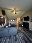 Glacier Park Whitefish Getaway - Comfy & Updated