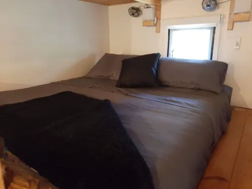 The Wollombi Tiny House: Eco escape in the bush.