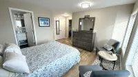 Lakeside family paradise 140ft private Crystal Lake Frontage
