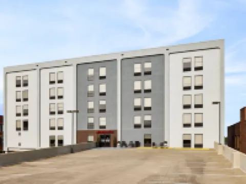 Hampton Inn Massillon Hotels in Massillon