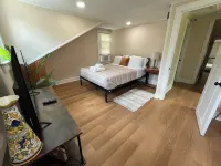 Cabin Love at the Lake